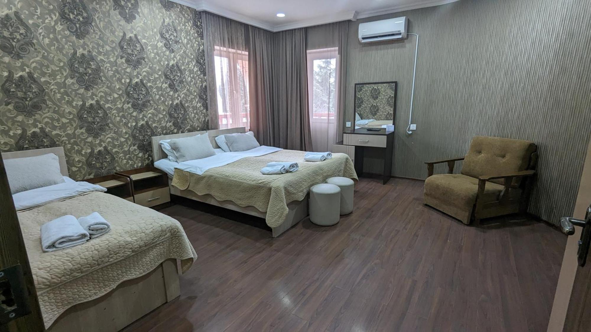 Dkd-Bridge Hotel Tbilisi Exterior photo
