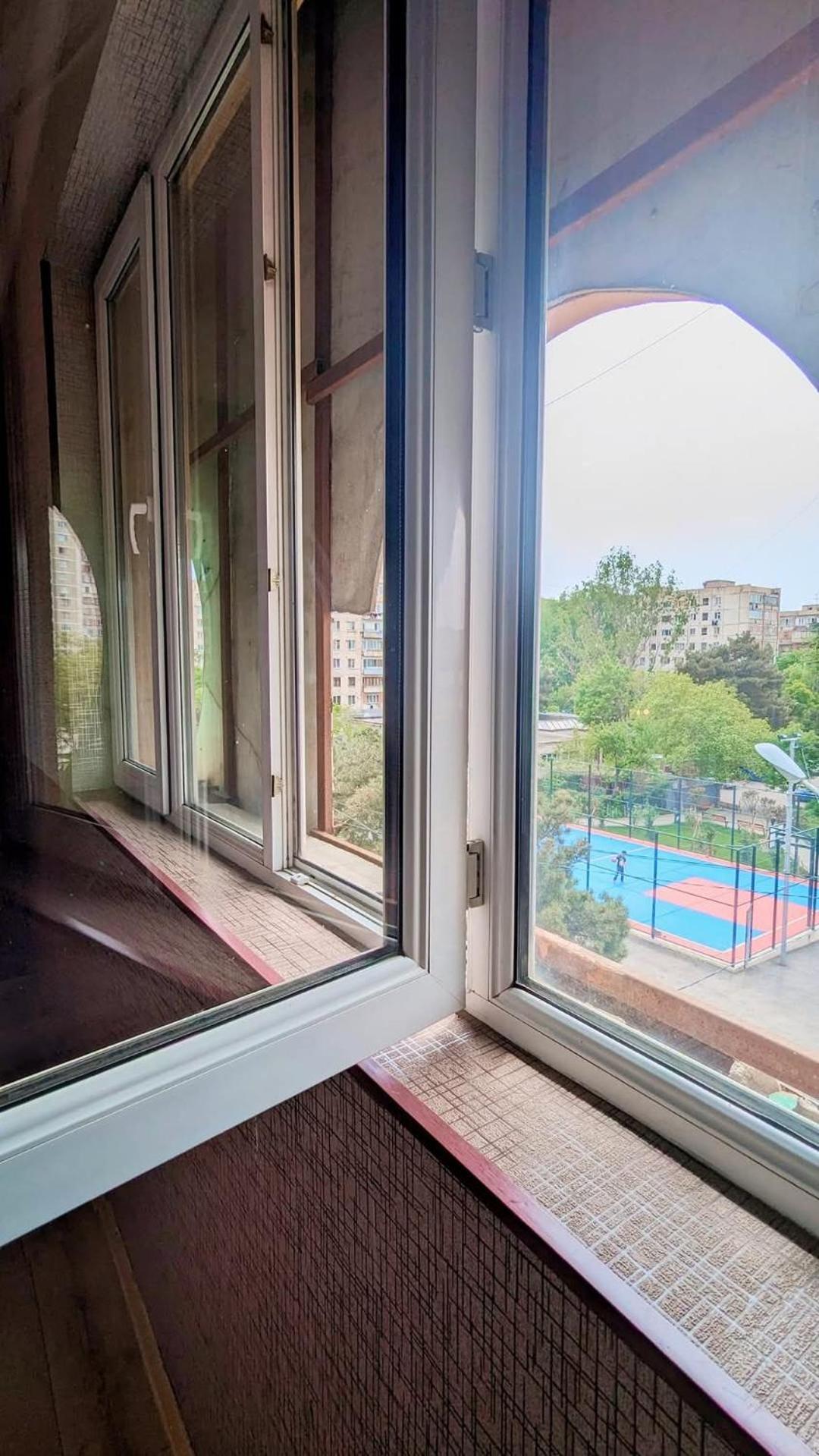 Dkd-Bridge Hotel Tbilisi Exterior photo